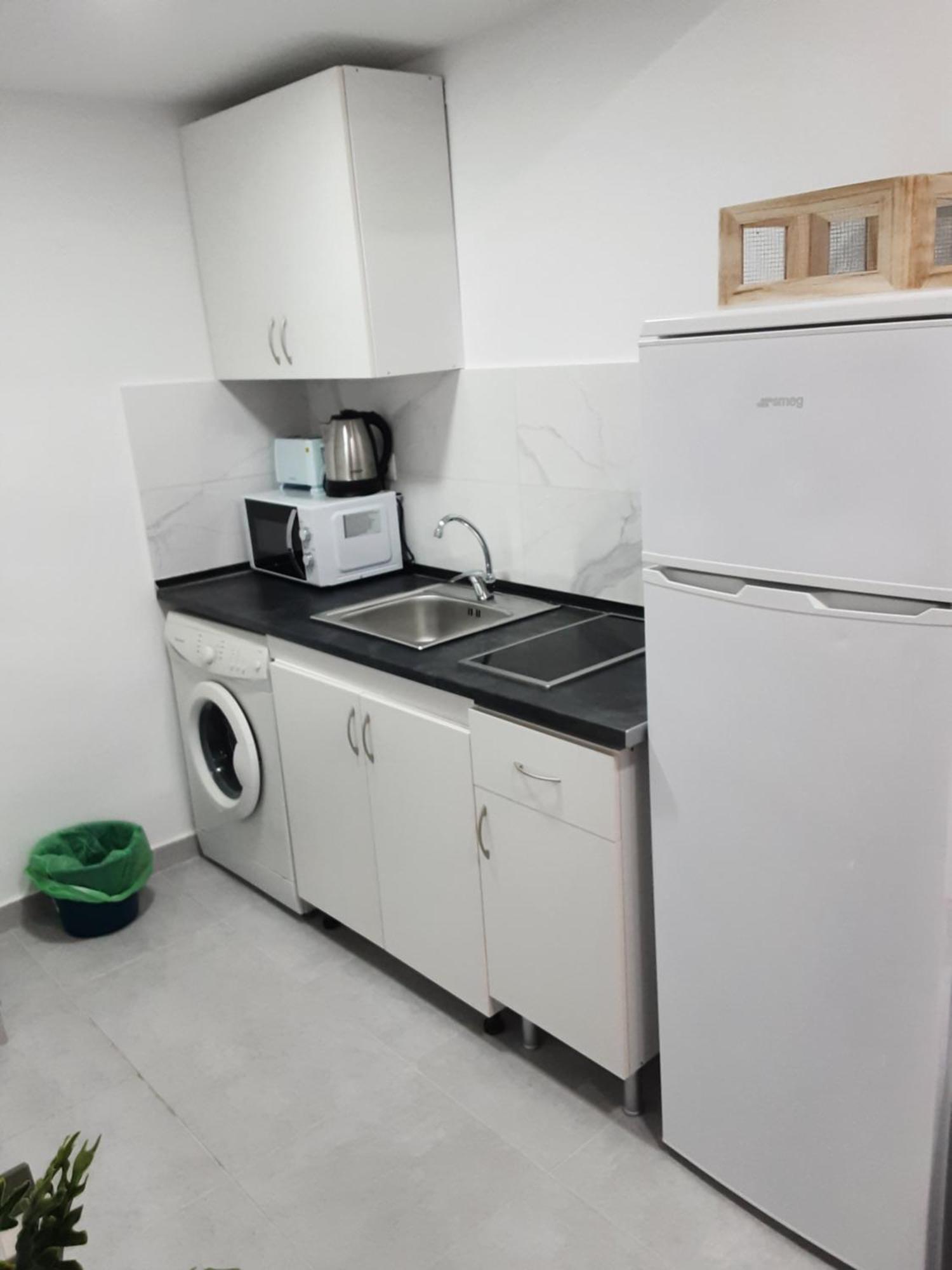 Precioso Apartamento Moderno Cerca Del Carrefour Rosaleda 马拉加 外观 照片